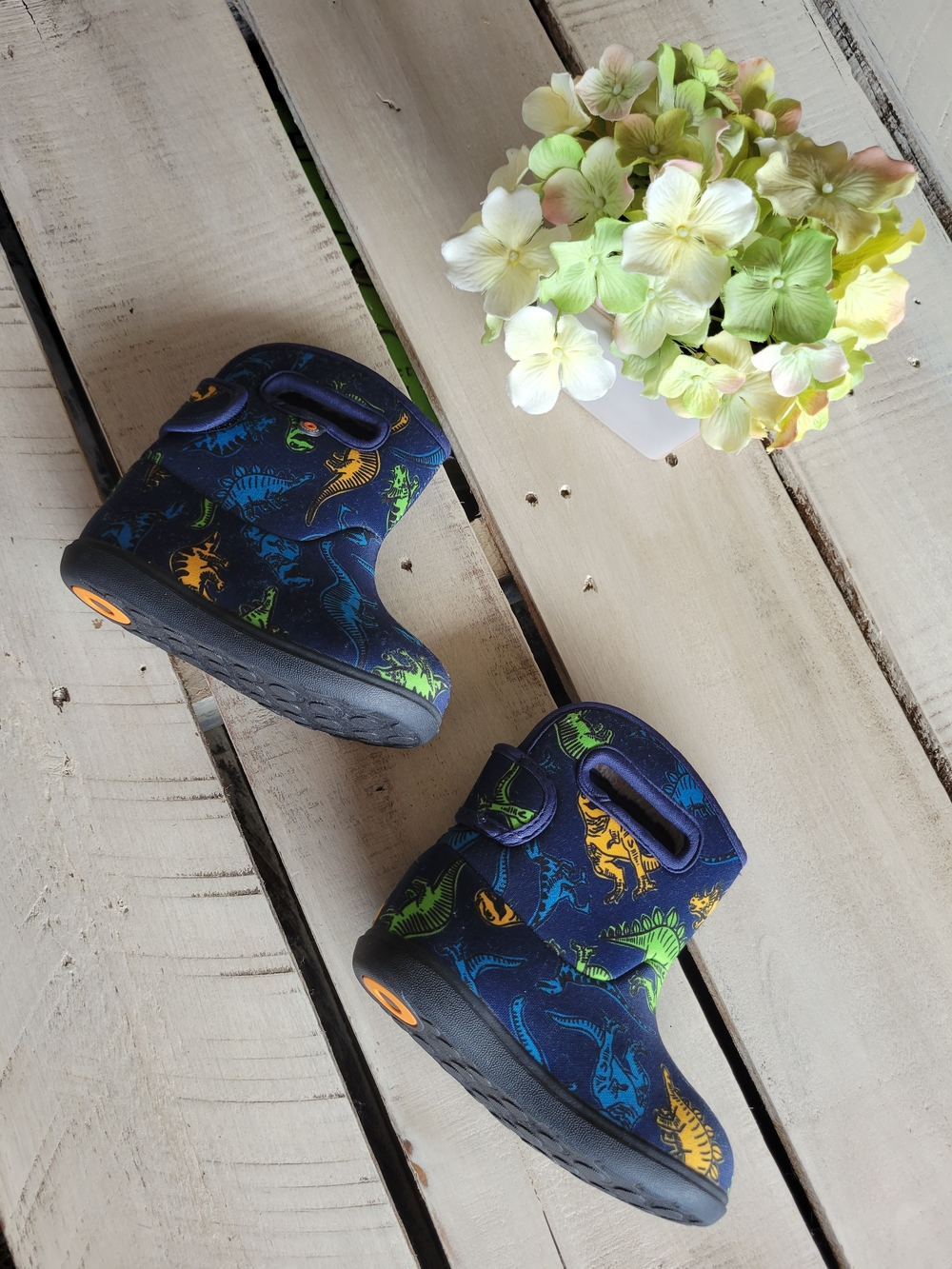 Bogs II Navy Kids Rain Boots with Bright Dinosaur Print Size 7 Infants - Picture 3 of 6